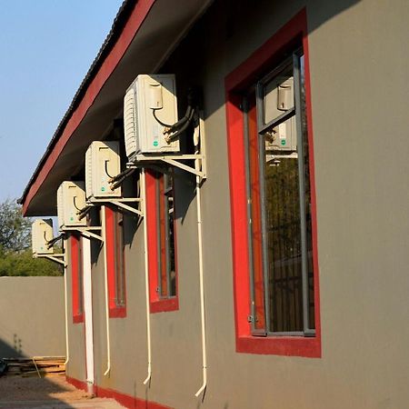 Mathlyn Guesthouse 가보로네 외부 사진