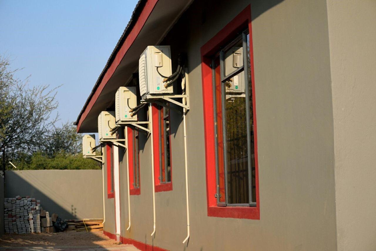 Mathlyn Guesthouse 가보로네 외부 사진
