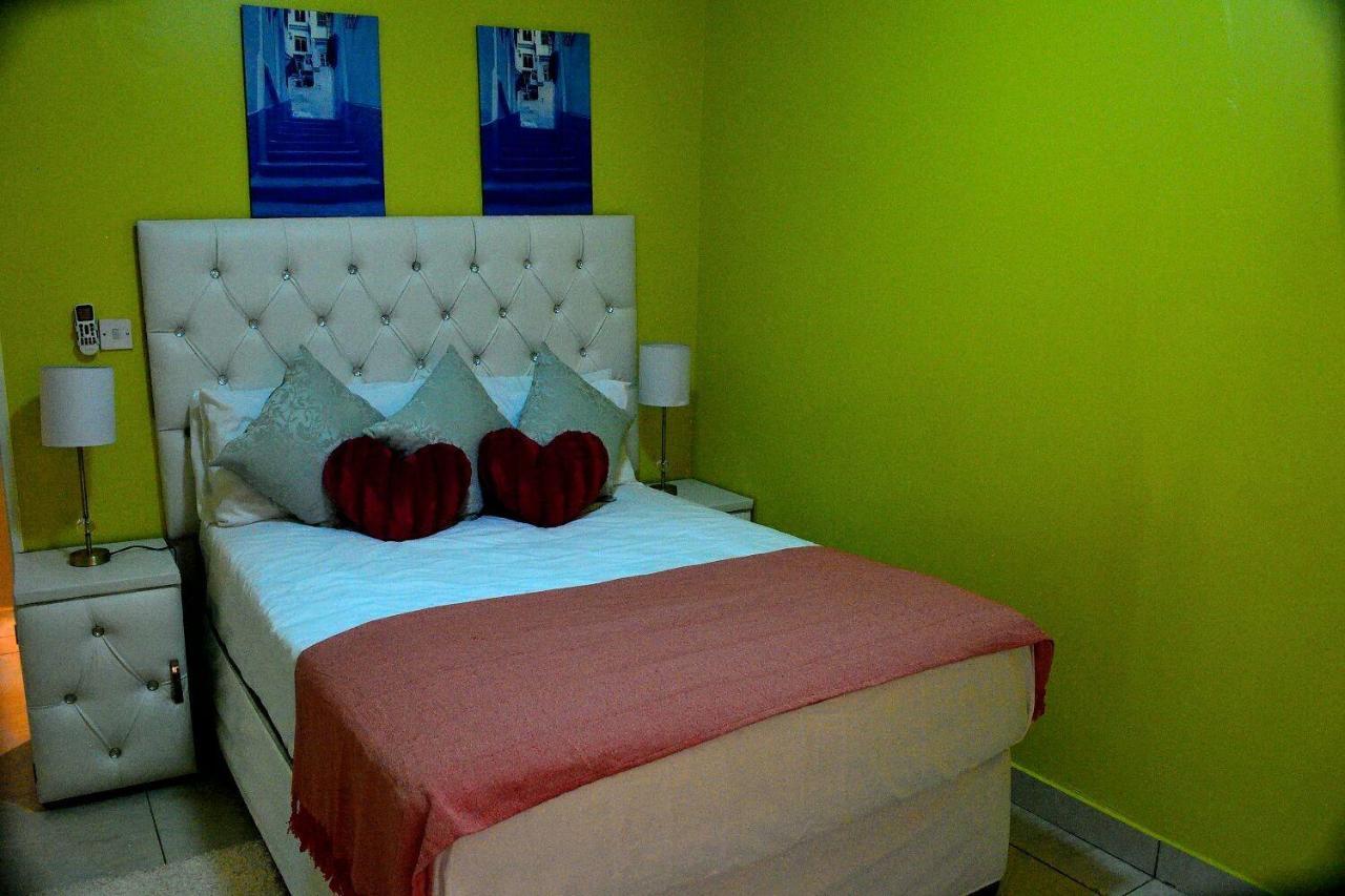 Mathlyn Guesthouse 가보로네 외부 사진