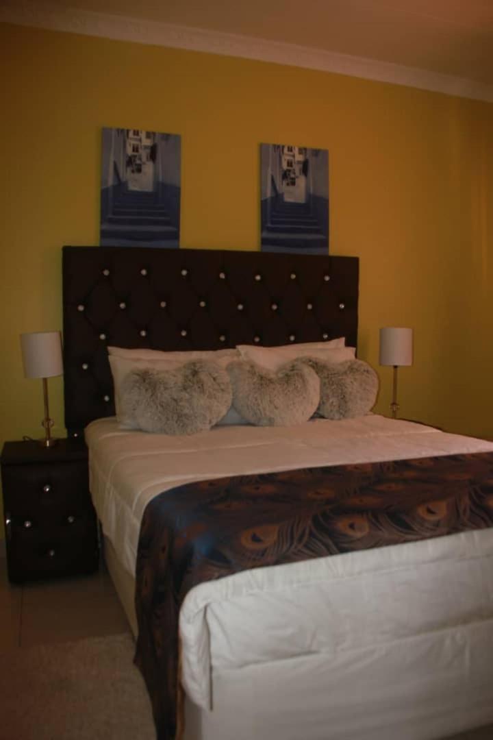 Mathlyn Guesthouse 가보로네 외부 사진