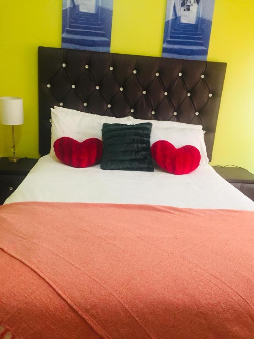Mathlyn Guesthouse 가보로네 외부 사진