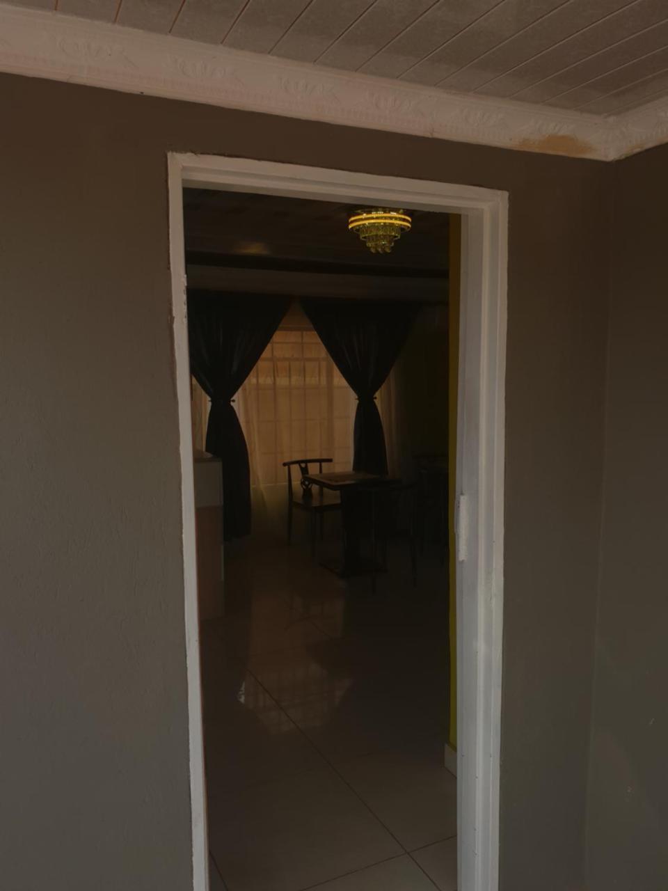 Mathlyn Guesthouse 가보로네 외부 사진